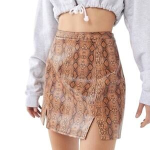 Urban Outfitters Snakeskin Print Faux Leather Mini Skirt Size Medium